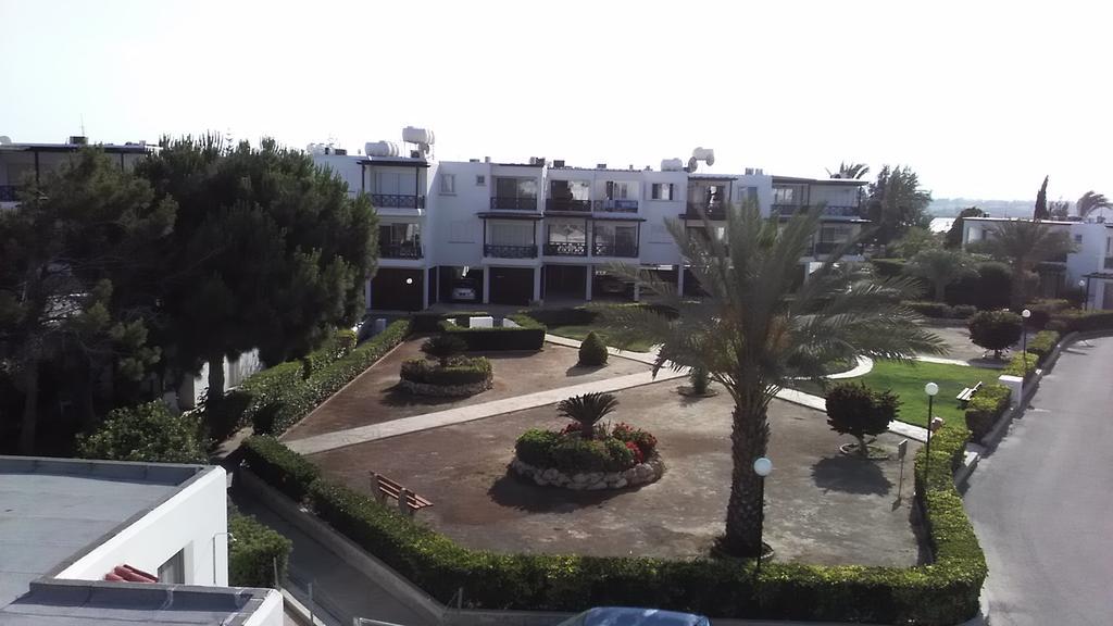 Yialos Holiday Apartments Pervolia Exterior foto